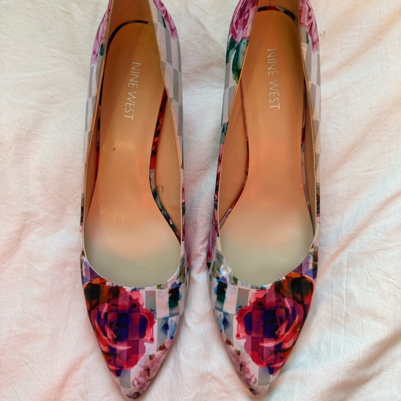 Nine West Multicolor Floral Heels - Picture 1 of 6